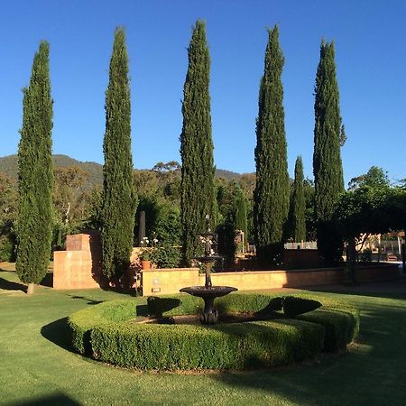 Villa Gusto Luxury Accommodation Porepunkah Dış mekan fotoğraf